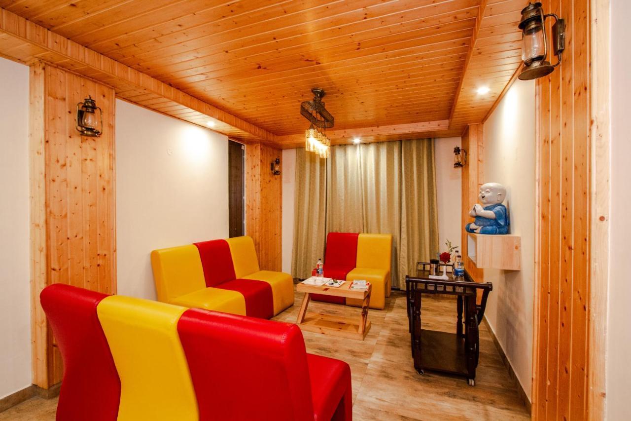 Tripli Hotels Stone House Cottage 马拉里 外观 照片