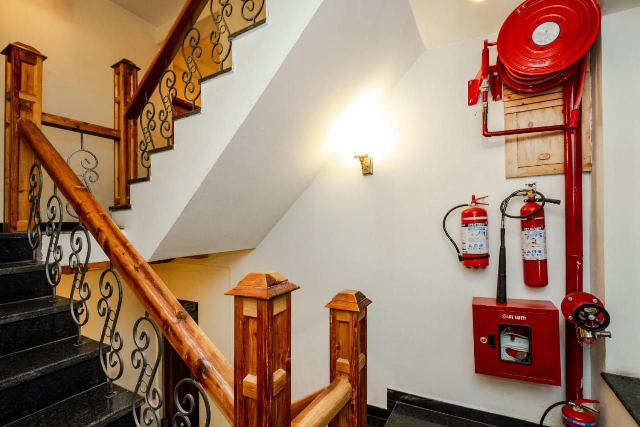 Tripli Hotels Stone House Cottage 马拉里 外观 照片