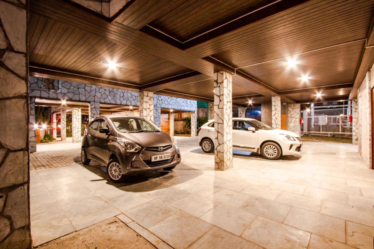 Tripli Hotels Stone House Cottage 马拉里 外观 照片