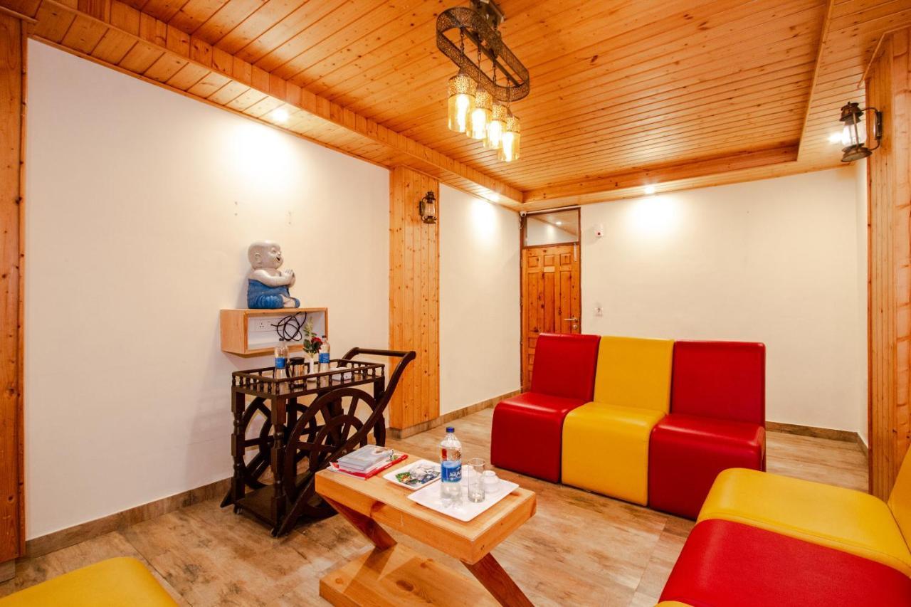Tripli Hotels Stone House Cottage 马拉里 外观 照片